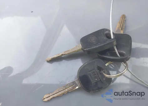 1997 Ford Expedition Eddie Bauer/Xlt z USA, uszkodzony, nr VIN 1FMEU17L7VLB23201